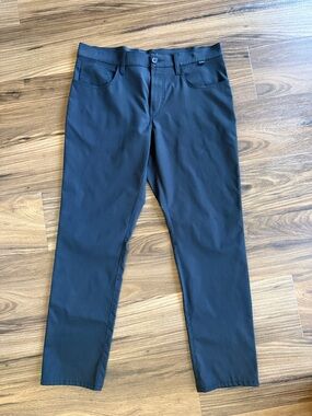 Travis Mathew Men's Black Chinos